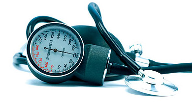 انخفاض ضغط الدم يهدد بالإصابة بالزهايمر